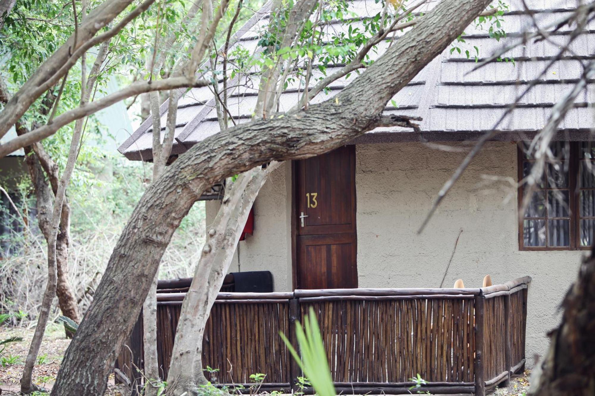 Emdoneni Lodge With Zululand Cat Conservation Project Hluhluwe Exterior photo