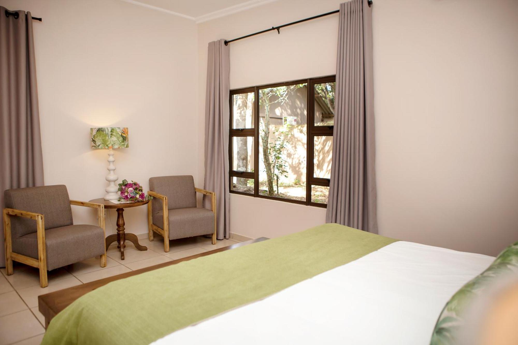 Emdoneni Lodge With Zululand Cat Conservation Project Hluhluwe Exterior photo